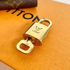 Authentic Louis Vuitton Lock & Key Set #317